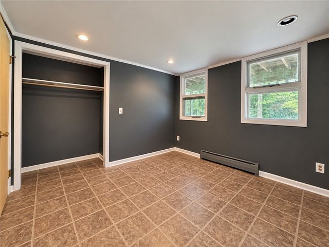 29 Rollingwood Dr, Perinton, NY 14534