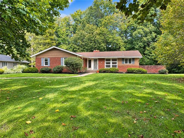 29 Rollingwood Dr, Perinton, NY 14534