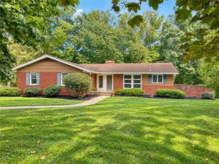 29 Rollingwood Dr, Perinton, NY 14534