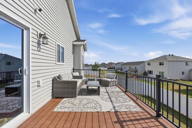 6074 59th Street S, Fargo, ND 58104