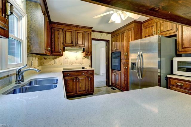 13163 Bethany Church RD, Smithfield, VA 23430