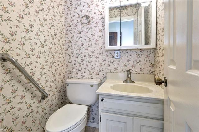 13163 Bethany Church RD, Smithfield, VA 23430