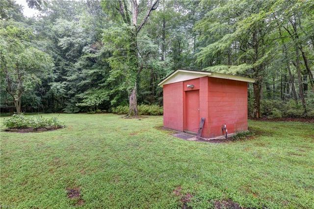 13163 Bethany Church RD, Smithfield, VA 23430