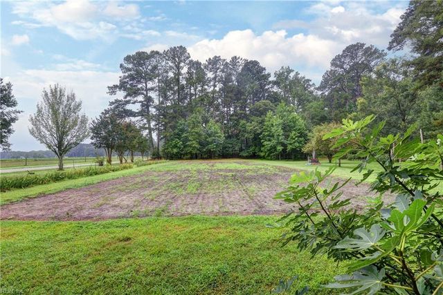 13163 Bethany Church RD, Smithfield, VA 23430