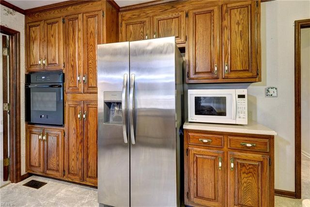 13163 Bethany Church RD, Smithfield, VA 23430