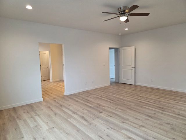 12704 E Desmet Ave, Spokane Valley, WA 99216