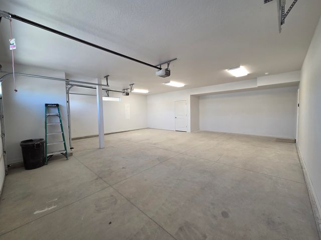 12704 E Desmet Ave, Spokane Valley, WA 99216