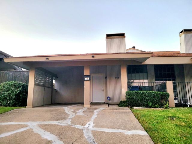 735 Arrowhead Circle, Garland, TX 75043