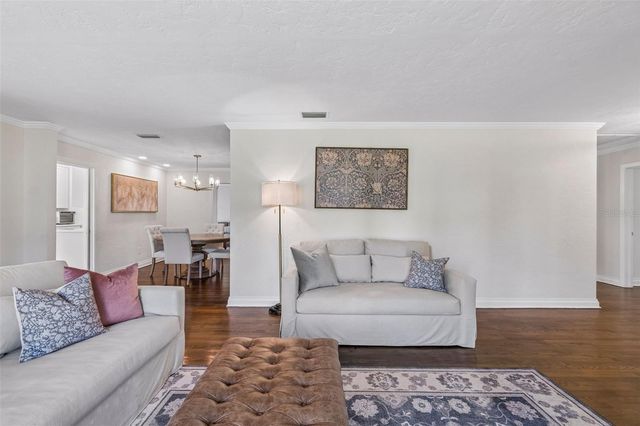 301 26TH STREET W, Bradenton, FL 34205