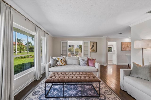 301 26TH STREET W, Bradenton, FL 34205