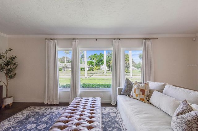 301 26TH STREET W, Bradenton, FL 34205