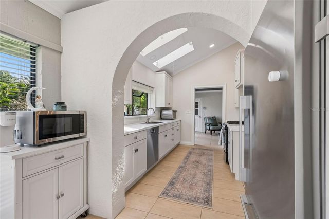 301 26TH STREET W, Bradenton, FL 34205