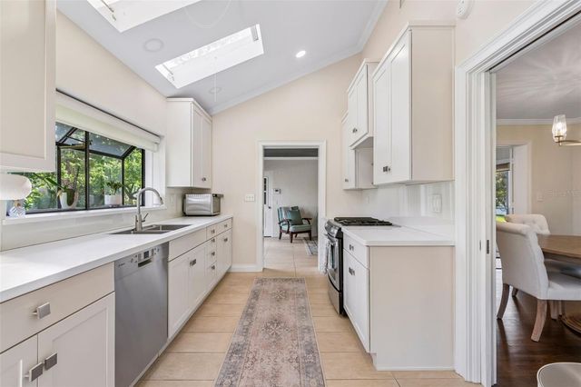 301 26TH STREET W, Bradenton, FL 34205