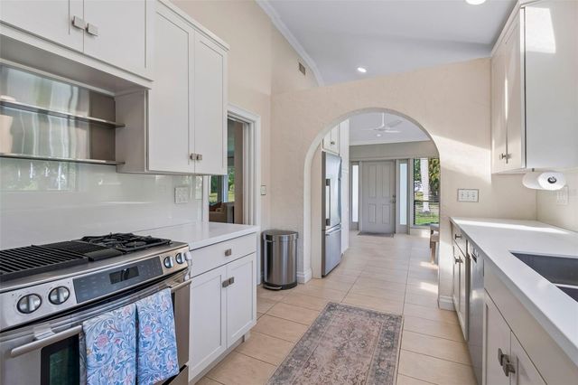 301 26TH STREET W, Bradenton, FL 34205