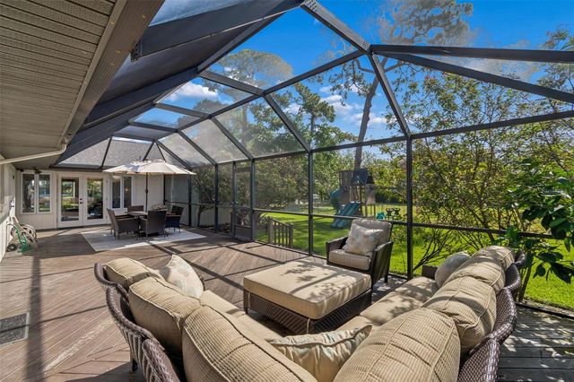 301 26TH STREET W, Bradenton, FL 34205