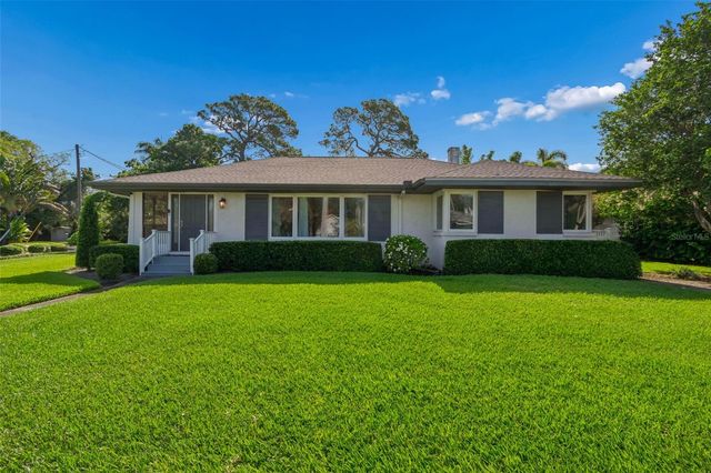 301 26TH STREET W, Bradenton, FL 34205