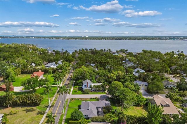 301 26TH STREET W, Bradenton, FL 34205