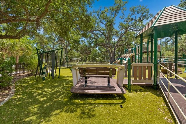 301 26TH STREET W, Bradenton, FL 34205