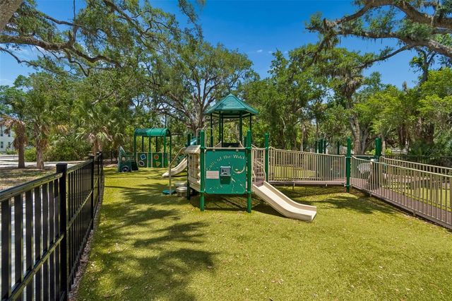 301 26TH STREET W, Bradenton, FL 34205