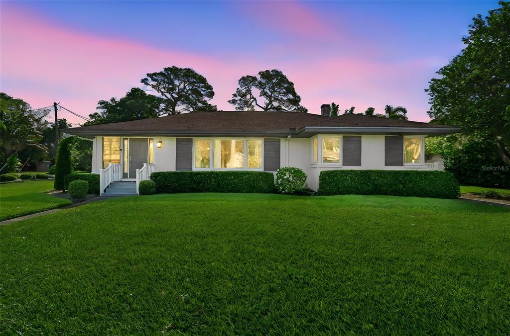 301 26TH STREET W, Bradenton, FL 34205