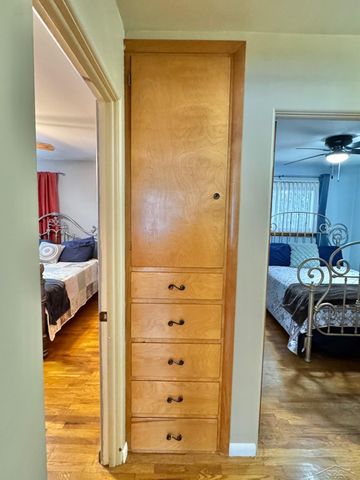 2581 Valley Drive, Saginaw Twp, MI 48603