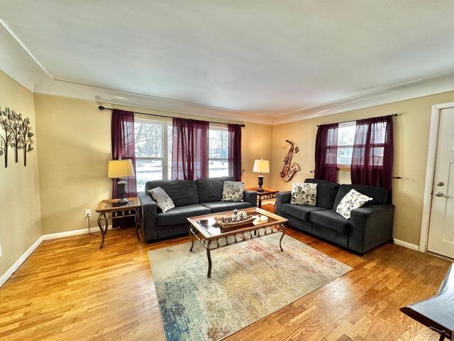 2581 Valley Drive, Saginaw Twp, MI 48603