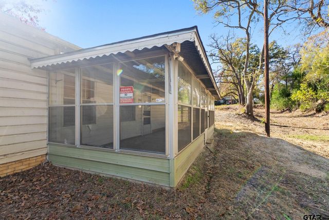 3819 Old Chandler, Tyler, TX 75702