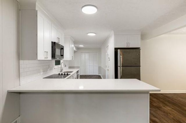 1019 Crestwood Lane, Stone Mountain, GA 30087