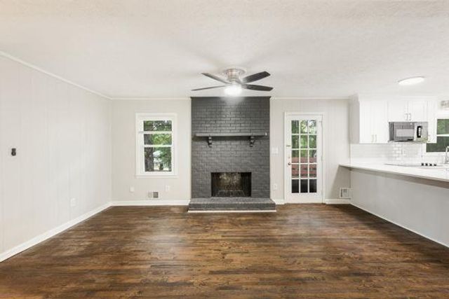 1019 Crestwood Lane, Stone Mountain, GA 30087