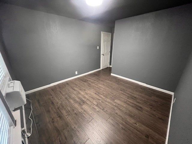 205 NE 22nd Street, Grand Prairie, TX 75050