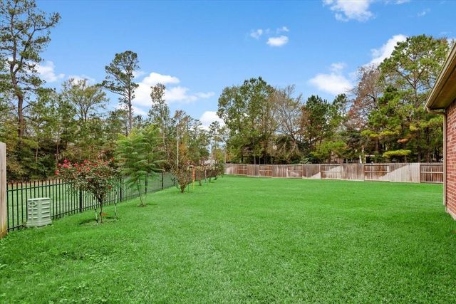 108 Brendan Woods Lane, Conroe, TX 77384