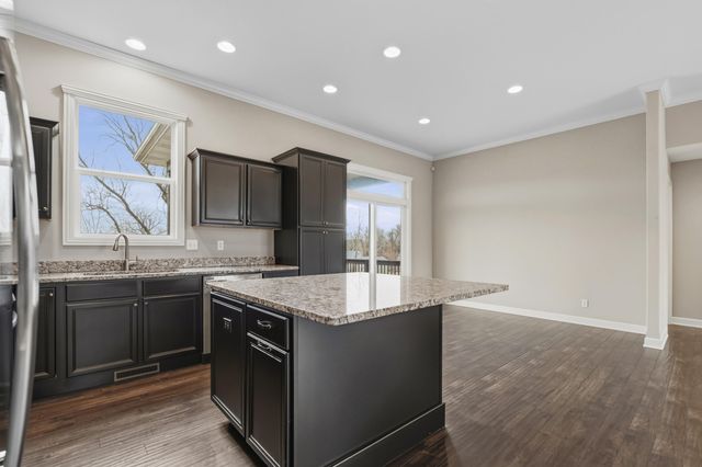 3003 CORNELIA LN, Columbia, MO 65203