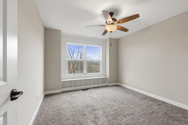 3003 CORNELIA LN, Columbia, MO 65203