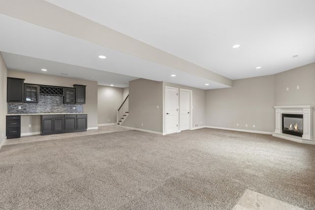 3003 CORNELIA LN, Columbia, MO 65203