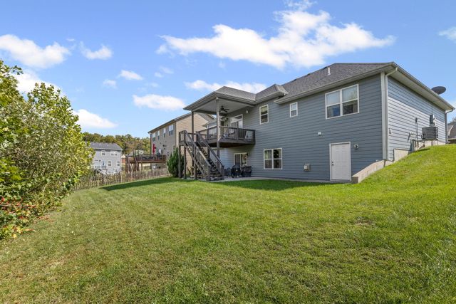 3003 CORNELIA LN, Columbia, MO 65203