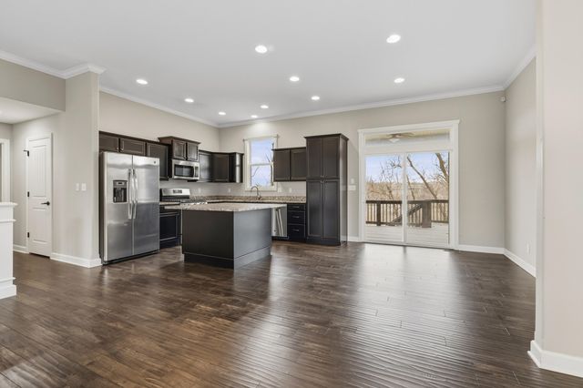 3003 CORNELIA LN, Columbia, MO 65203