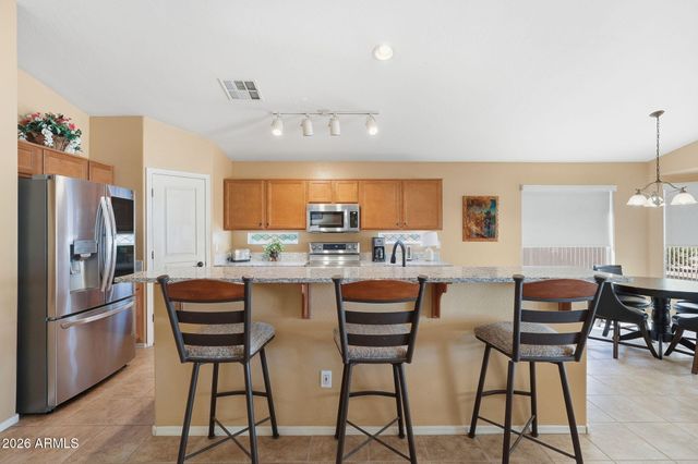 77 N MONTORO Lane, Casa Grande, AZ 85194