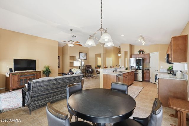 77 N MONTORO Lane, Casa Grande, AZ 85194