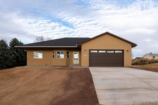 263 W Laurue Ln, Pueblo West, CO 81007