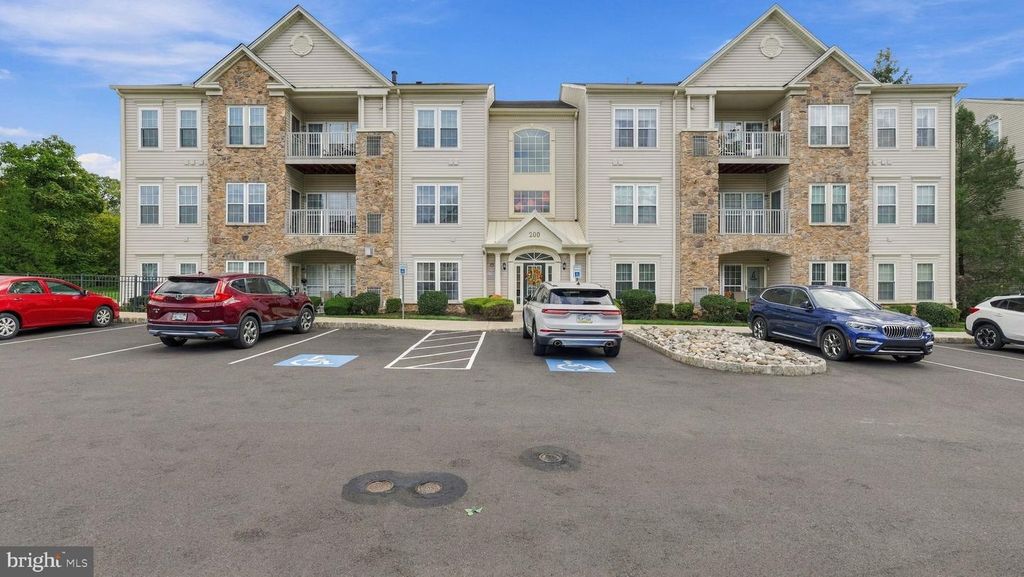 200 DOUGLAS FIR DR #201, Warrington, PA 18976 — photo 2