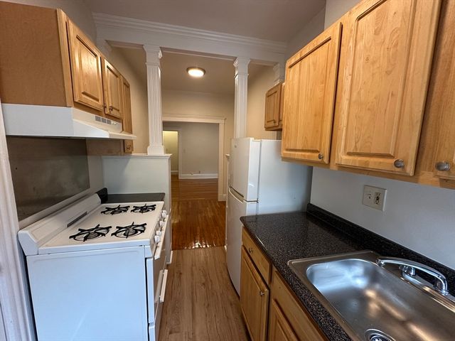1 Craigie 4, Cambridge, MA 02138
