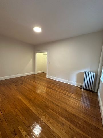 1 Craigie 4, Cambridge, MA 02138