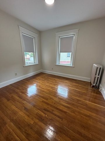 1 Craigie 4, Cambridge, MA 02138