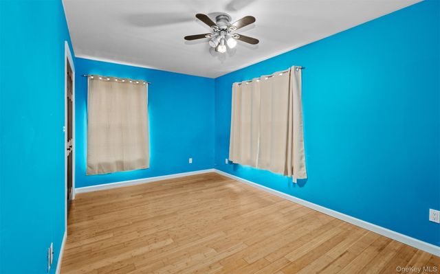 125 Ohio Avenue, Massapequa, NY 11758