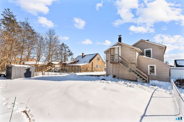 59 Pine Street, Hamden, CT 06514