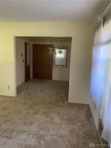 5275 Westland Drive, New Carlisle, OH 45344