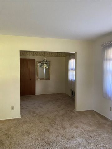 5275 Westland Drive, New Carlisle, OH 45344