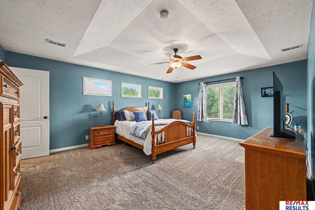 2419 N 176th Street, Omaha, NE 68116