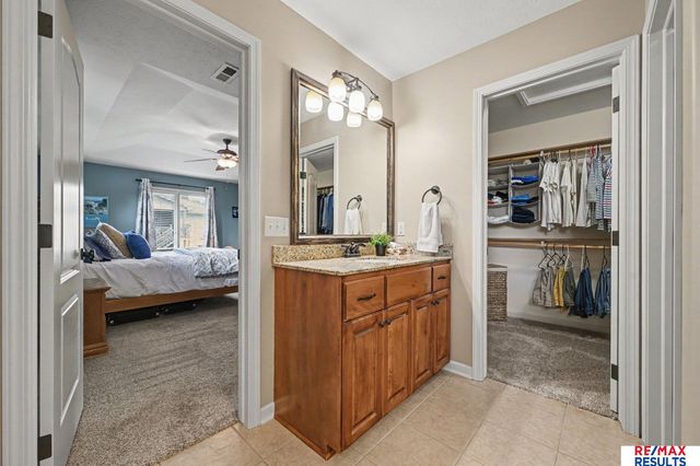 2419 N 176th Street, Omaha, NE 68116