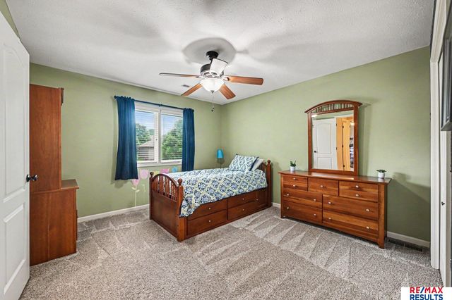 2419 N 176th Street, Omaha, NE 68116